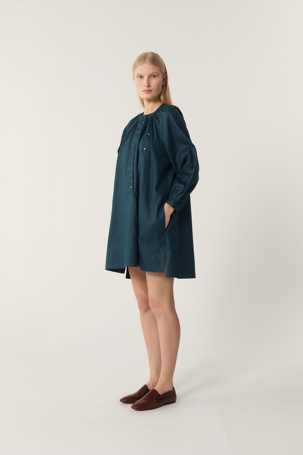 ROBE PHILIPPINE vue 4